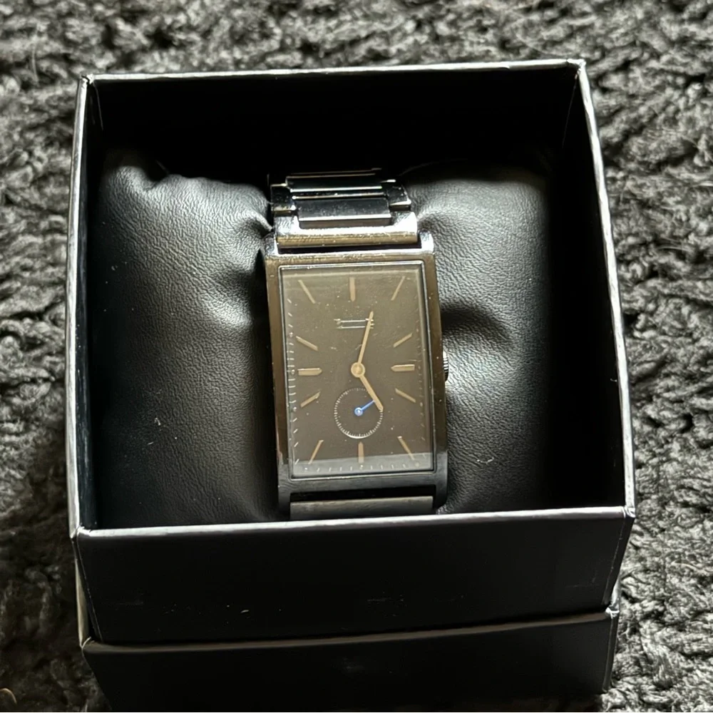 Uri Minkoff Pesaro Bracelet Watch 28mm - Picture 12 of 15